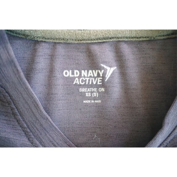 Old Navy Active Game Day Camo Football Tee - Size XS (5) - Picture 3 of 4